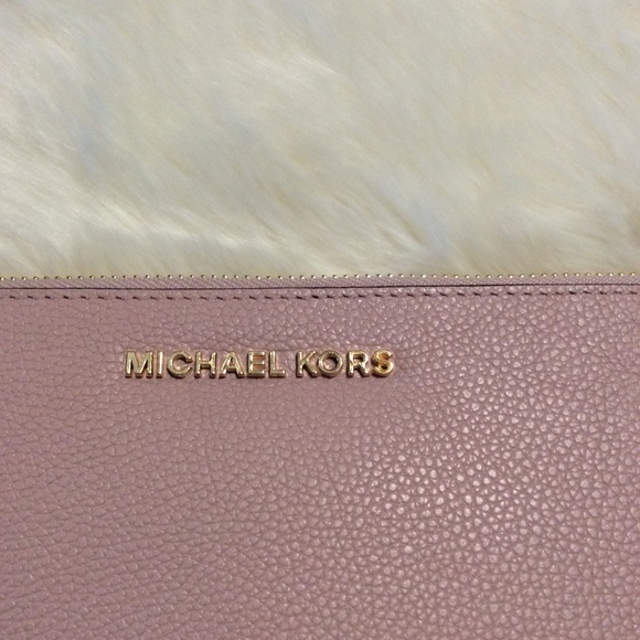 New MICHAEL KORS Pink Leather Clutch Wristlet BAG - Picture 2 of 7